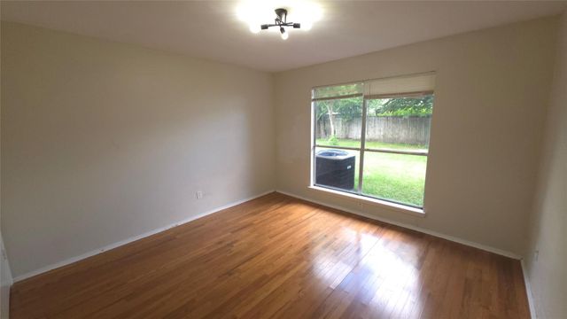 3819 Westmeadow Drive, Houston, TX 77082