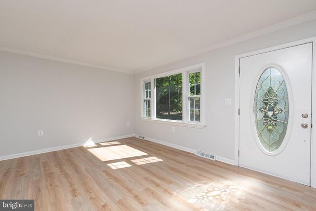 115 THOMASSON RD, Louisa, VA 23093