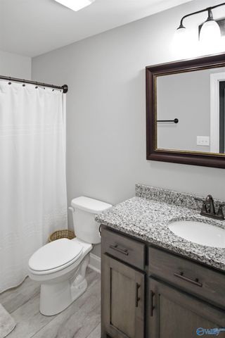 26442 Ashland Ridge Lane, Athens, AL 35613