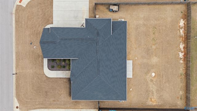 26442 Ashland Ridge Lane, Athens, AL 35613