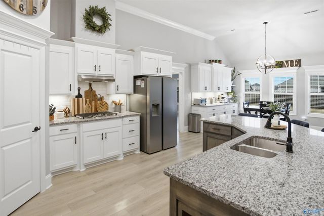 26442 Ashland Ridge Lane, Athens, AL 35613