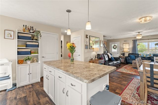 9043 Woodford Drive B, Charlestown, IN 47111