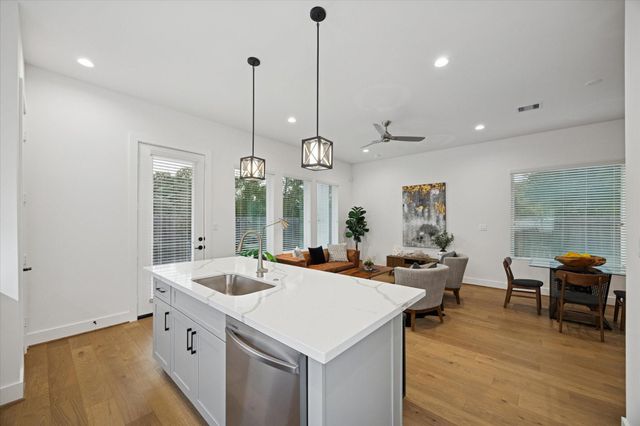 1836 W Tidwell Road, Houston, TX 77091