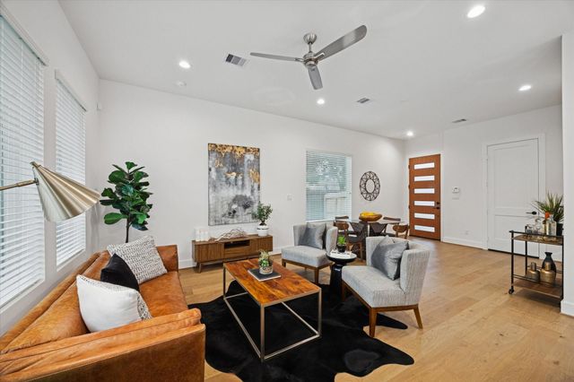 1836 W Tidwell Road, Houston, TX 77091