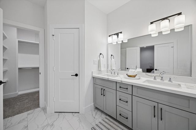 1836 W Tidwell Road, Houston, TX 77091