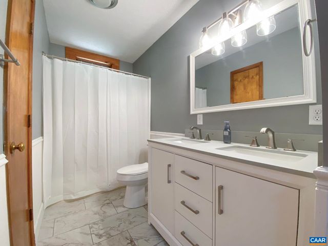 247 GOLDENROD RD, Ruckersville, VA 22968