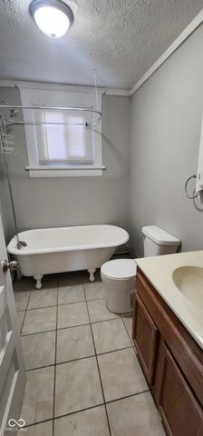 4114 E Washington Street, Indianapolis, IN 46201