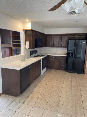 37800 Rudall Avenue, Palmdale, CA 93550