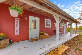 499 Black Coyote Trail, Galena, MO 65656