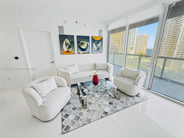 465 Brickell Ave 1605, Miami, FL 33131