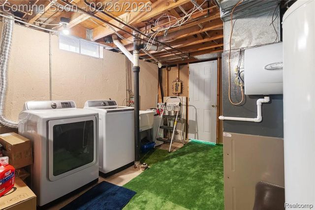 21456 Flanders Street, Farmington Hills, MI 48335