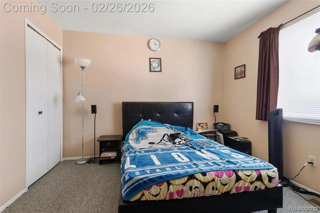 21456 Flanders Street, Farmington Hills, MI 48335