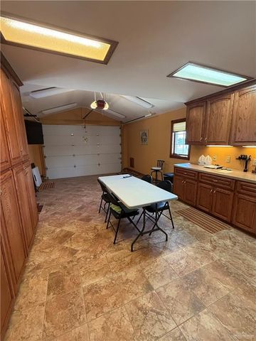 2025 W Bogey Drive, Mission, TX 78572