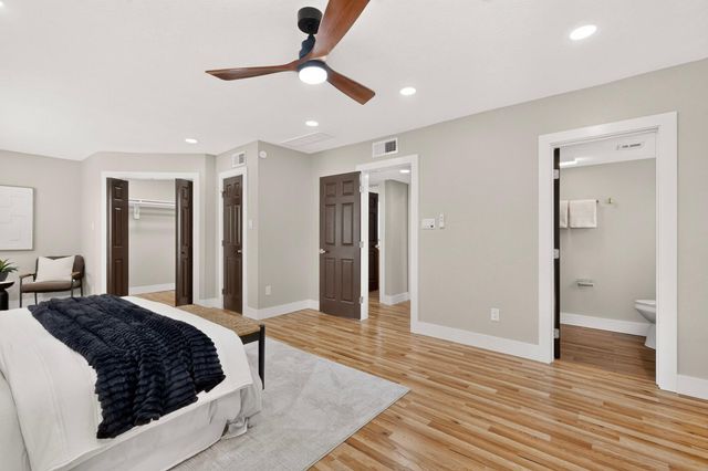 2438 Hendola Drive NE, Albuquerque, NM 87110