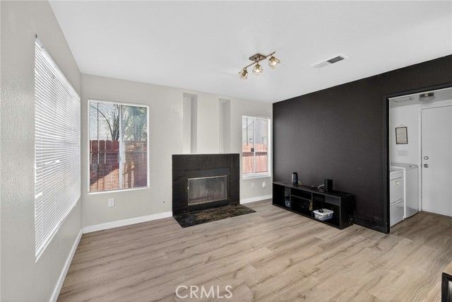 2611 Via Romana, Lancaster, CA 93535