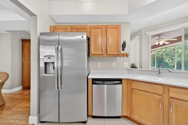 812 LANTERN WAY 104, Clearwater, FL 33765