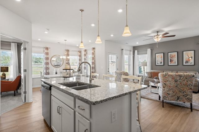 8789 Meadowvale Court, Ooltewah, TN 37363