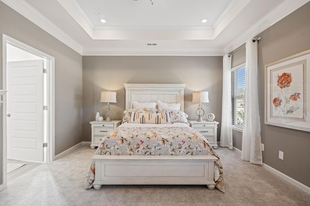 8789 Meadowvale Court, Ooltewah, TN 37363