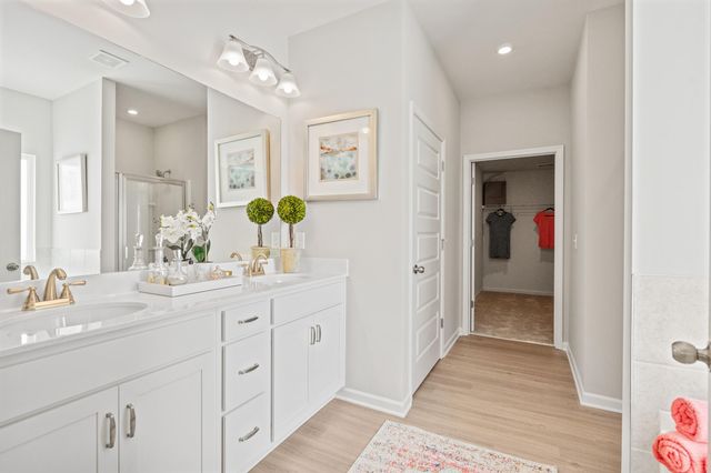 8789 Meadowvale Court, Ooltewah, TN 37363