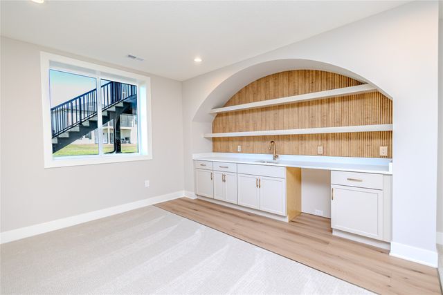 275 NW Montego Court, Waukee, IA 50263