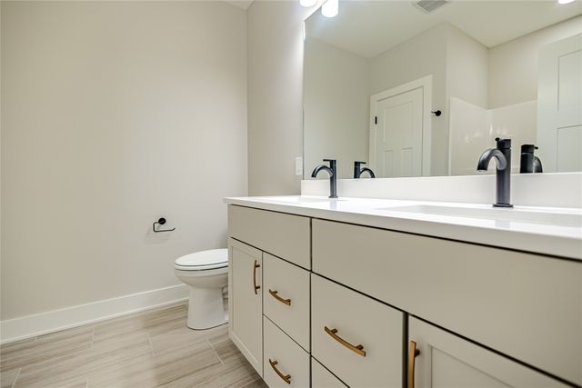 275 NW Montego Court, Waukee, IA 50263