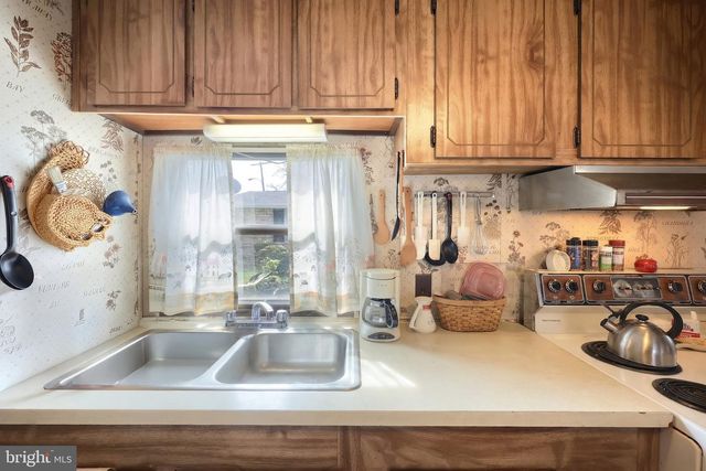 77 2ND AVE, Hanover, PA 17331