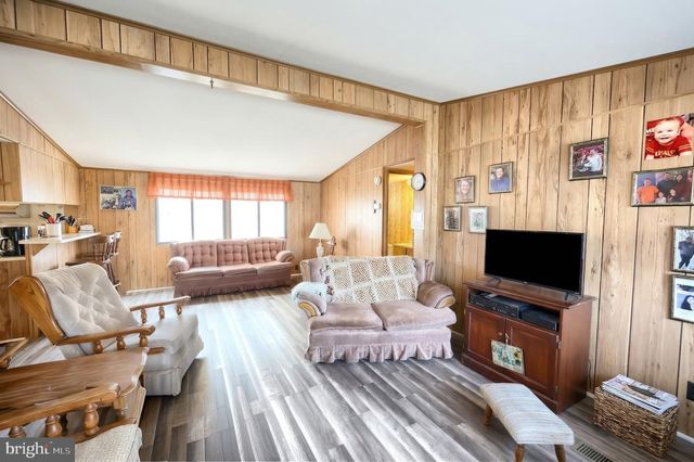 77 2ND AVE, Hanover, PA 17331