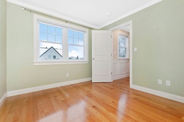68 Waverley Avenue 2, Newton, MA 02458