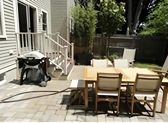 68 Waverley Avenue 2, Newton, MA 02458