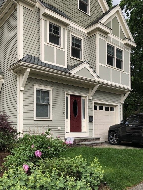 68 Waverley Avenue 2, Newton, MA 02458