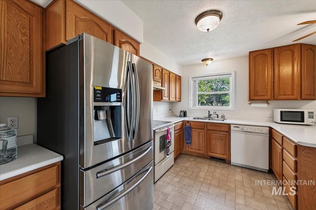 20133 Market Road, Caldwell, ID 83607