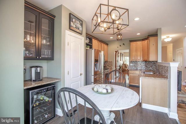 4625 OLD OAK RD, Doylestown, PA 18902