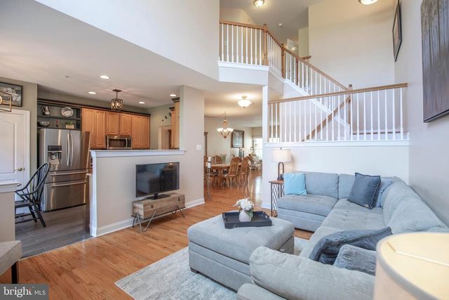 4625 OLD OAK RD, Doylestown, PA 18902