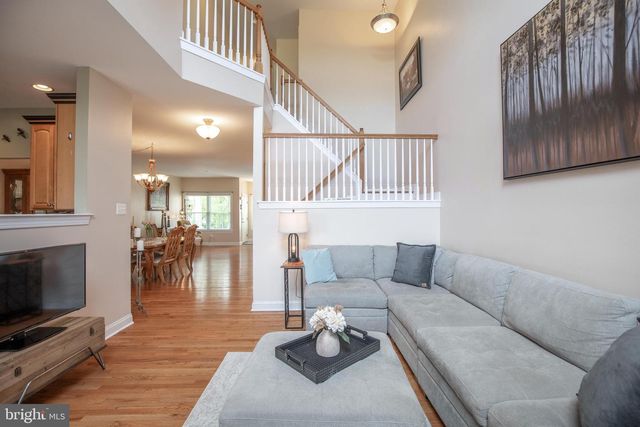 4625 OLD OAK RD, Doylestown, PA 18902