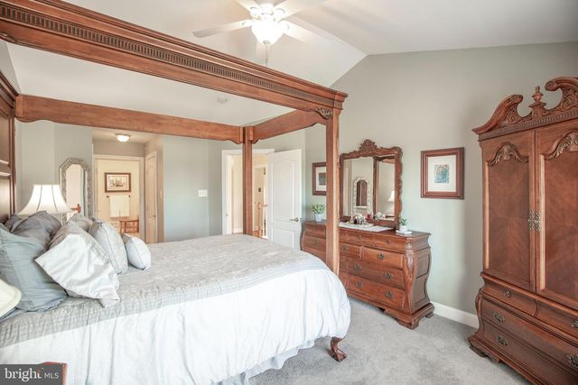 4625 OLD OAK RD, Doylestown, PA 18902