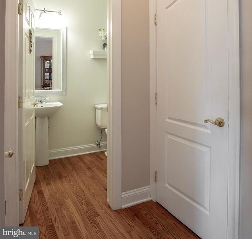 4625 OLD OAK RD, Doylestown, PA 18902