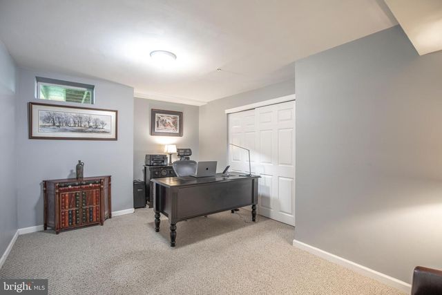 4625 OLD OAK RD, Doylestown, PA 18902