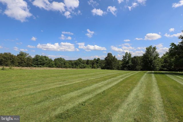 4625 OLD OAK RD, Doylestown, PA 18902