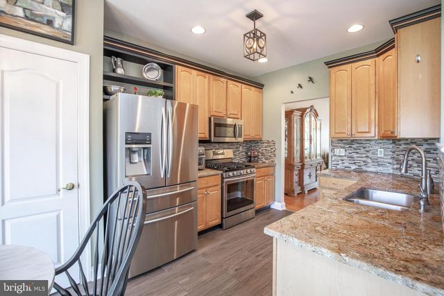 4625 OLD OAK RD, Doylestown, PA 18902