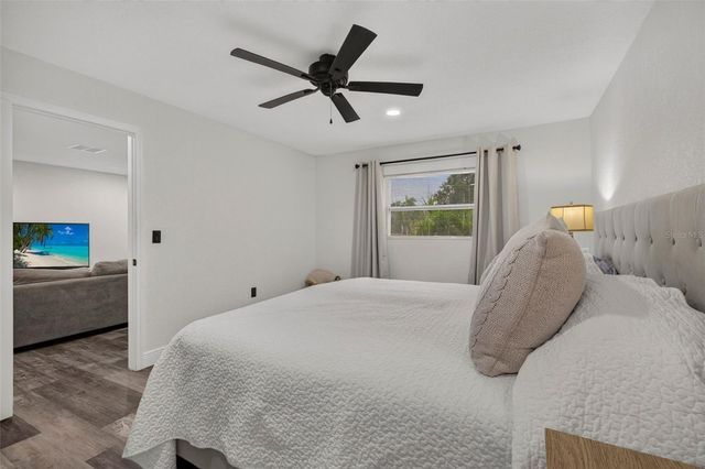 1435 BURNING TREE ROAD, Tarpon Springs, FL 34689