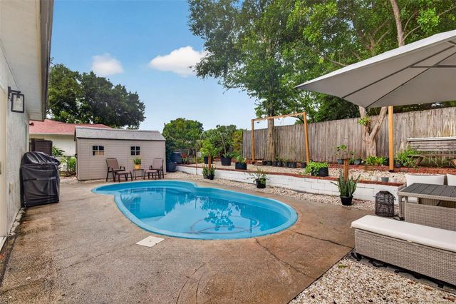 1435 BURNING TREE ROAD, Tarpon Springs, FL 34689