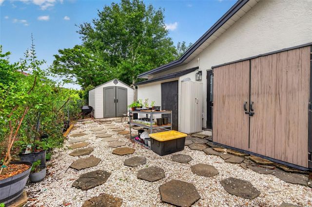 1435 BURNING TREE ROAD, Tarpon Springs, FL 34689