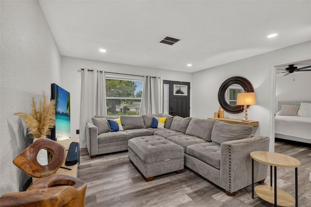 1435 BURNING TREE ROAD, Tarpon Springs, FL 34689