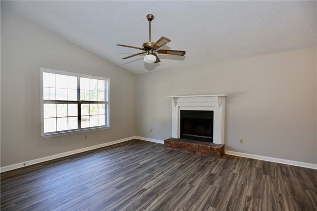 735 Kadi Lane, Hinesville, GA 31313