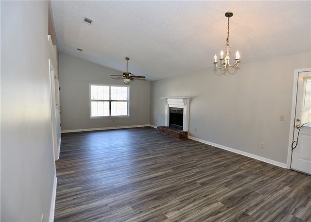 735 Kadi Lane, Hinesville, GA 31313