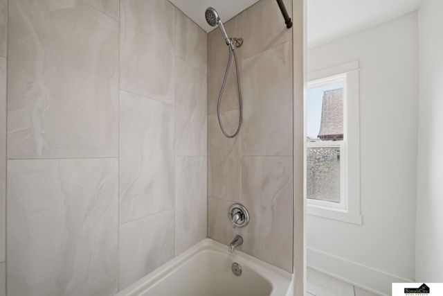 2729 Arlington Avenue, Lincoln, NE 68502