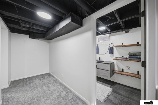 2729 Arlington Avenue, Lincoln, NE 68502