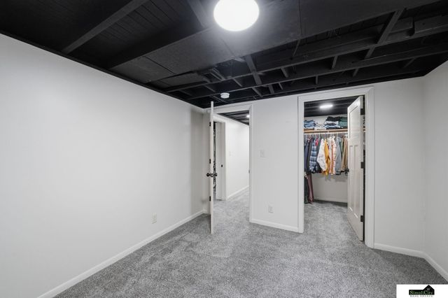 2729 Arlington Avenue, Lincoln, NE 68502