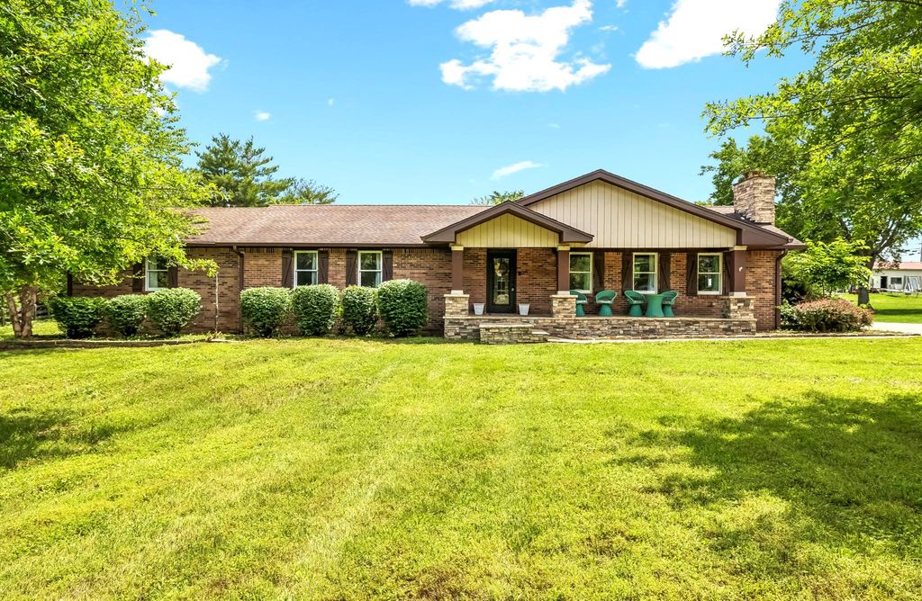 2446 Hwy 31, E, Gallatin, TN 37066