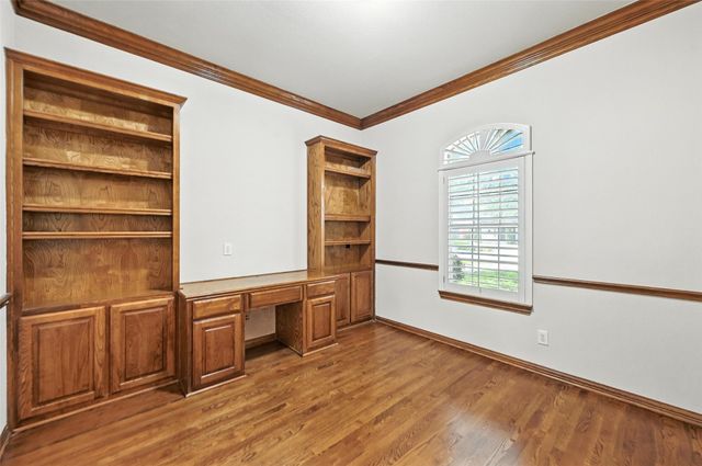 6115 Belmont Avenue, Dallas, TX 75214